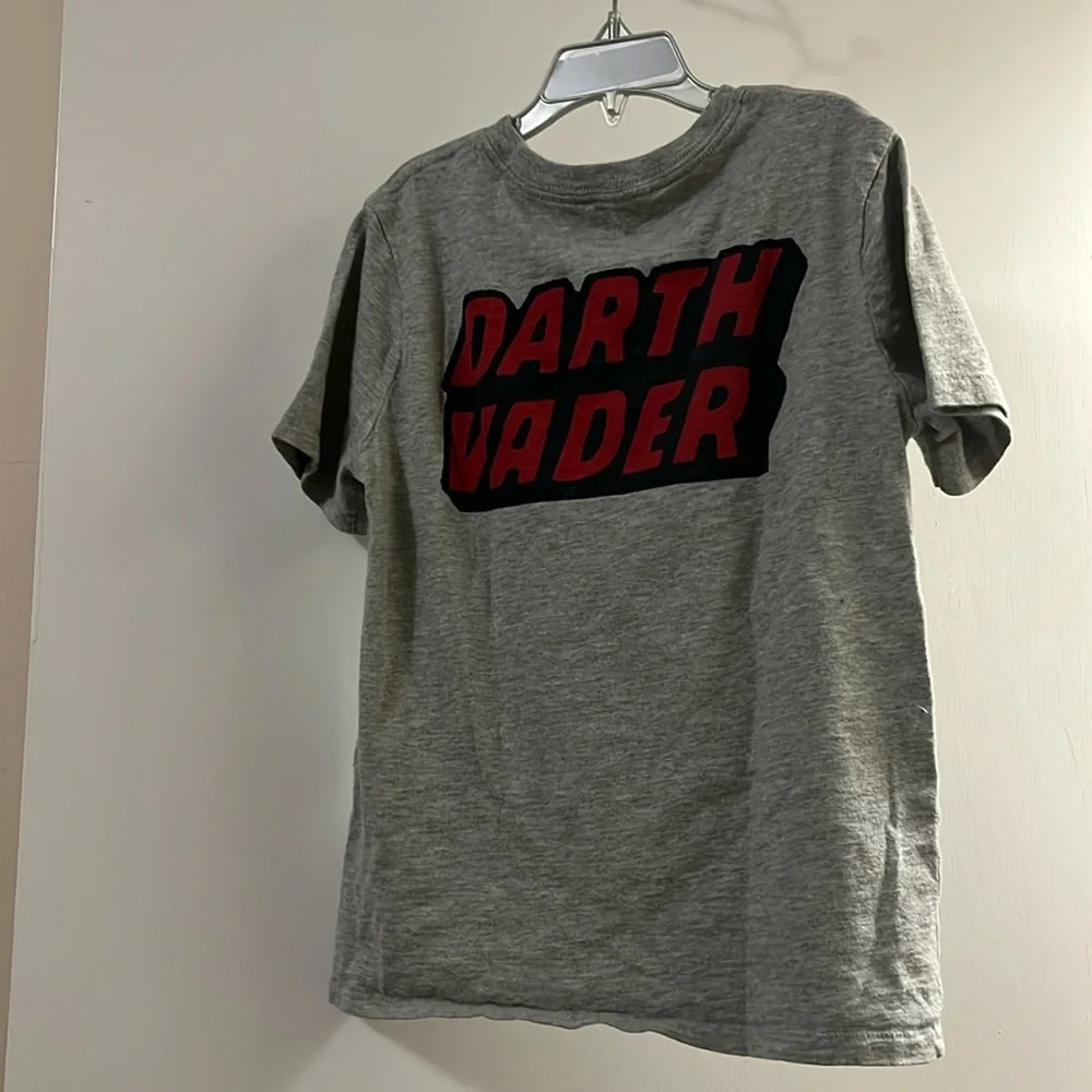 Boys Star Wars Gap Darth Vader Short Sleeve Shirt size M (8-9)